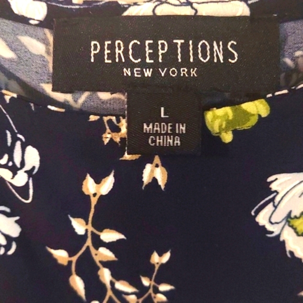 Perceptions New York brand. NWT Black floral print dress. Comes with belt🌷🌻 - Picture 4 of 9